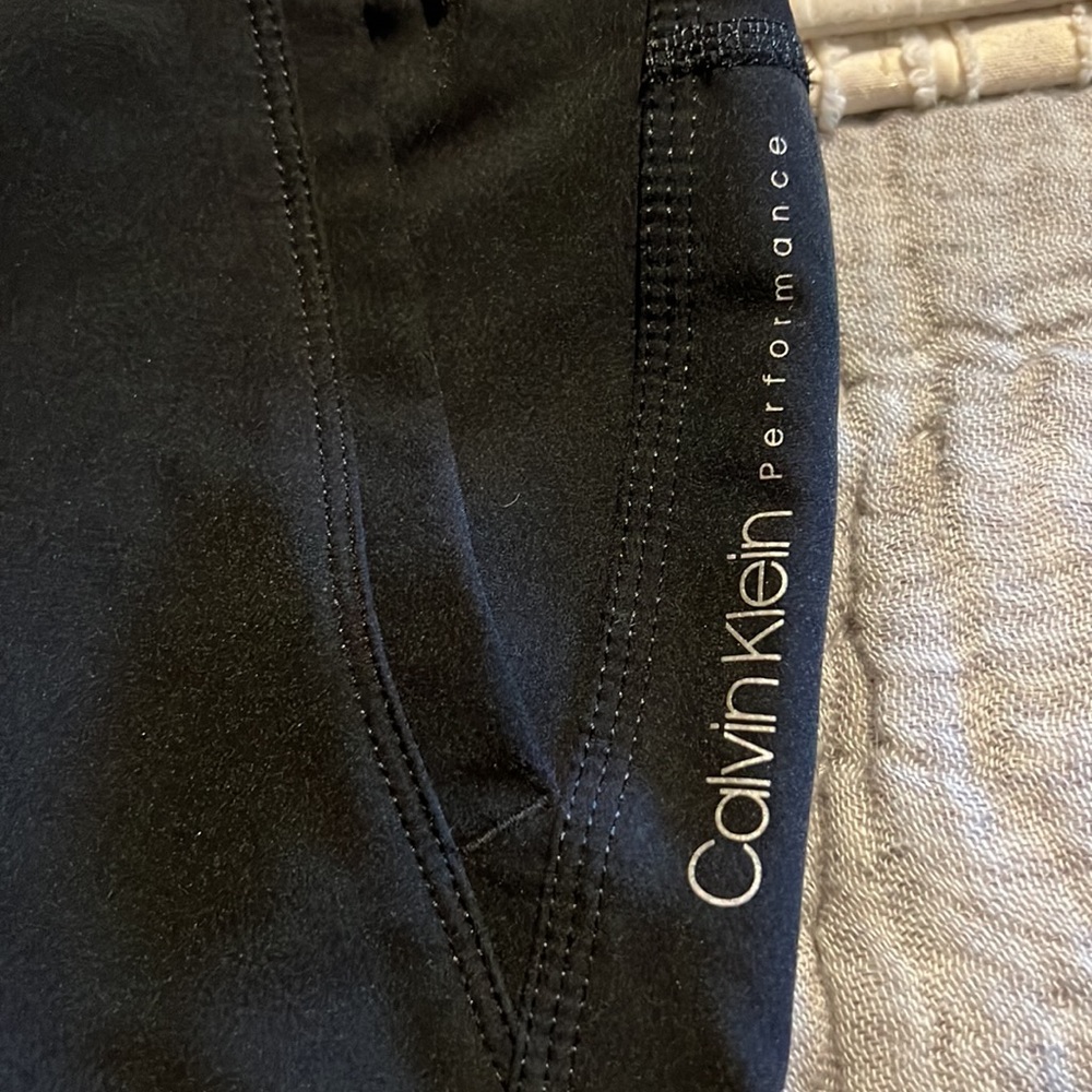 Joggers - Picture 2 of 6